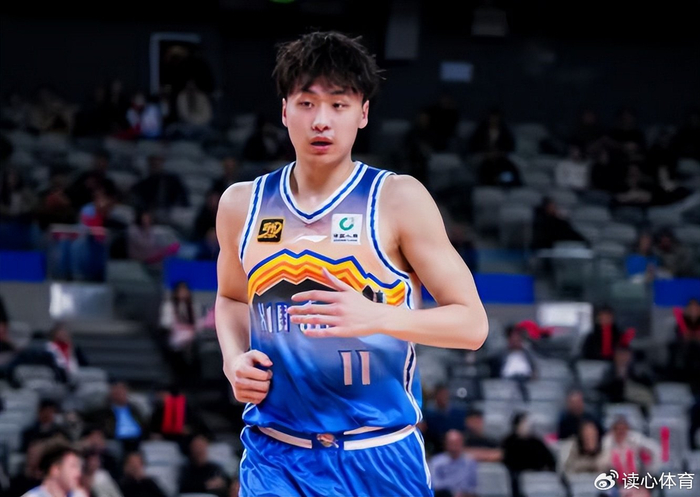 广东内线困境引补强呼声，吉林球员遭重罚，山